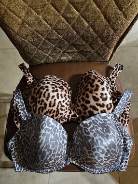 Lot Of 2 Soma Stunning Support Smooth Full Coverage T-Shirt Underwire Bras